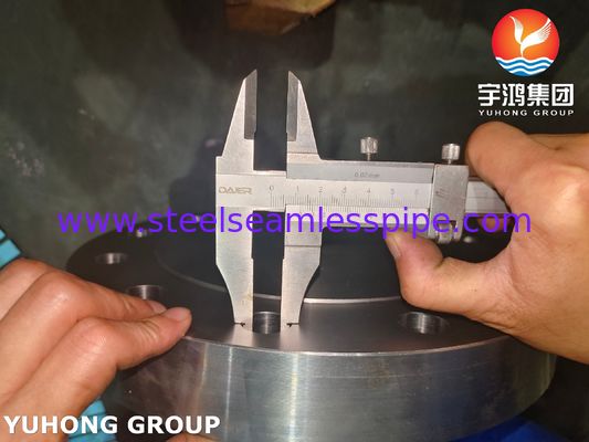 ASME SA335 F11 Cl2 Κάλυμμα καναλιού μεγάλα σφυρήλατα για αντιδραστήρα υδρογόνωσης πετροχημικών