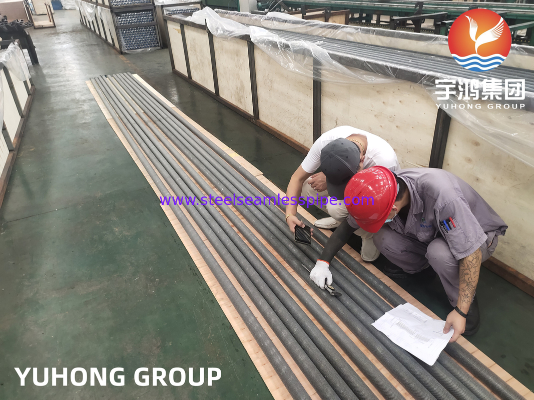Σωλήνας με πτερύγια εξώθησης ASTM A213 TP304 Για εφαρμογές εναλλάκτη θερμότητας πετρελαίου, ψύκτη αέρα και συμπυκνωτή