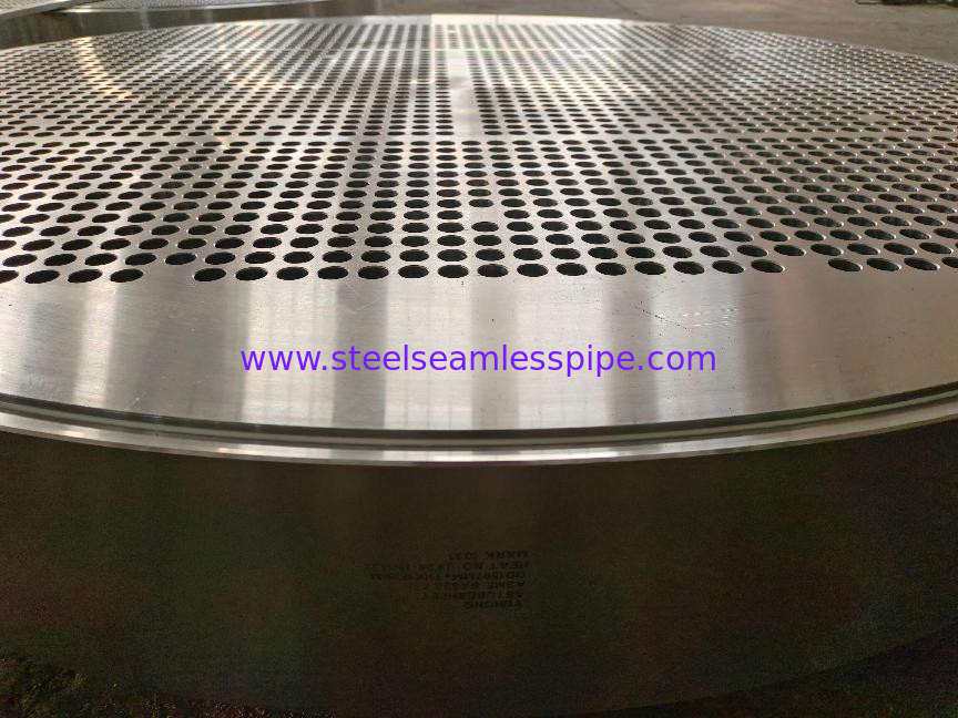 ASME SA-336 F5 Φύλλα σωλήνων από κράμα χάλυβα με ενισχυμένη αντοχή στη διάβρωση με χρώμιο και μολυβδένιο