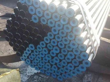Άνευ ραφής σωλήνας DIN17175 ST35.8 38 X 3,2 X 2000MM λεβήτων χάλυβα άνθρακα με τη λοξευμένη επιφάνεια επιστρώματος τελών μαύρη